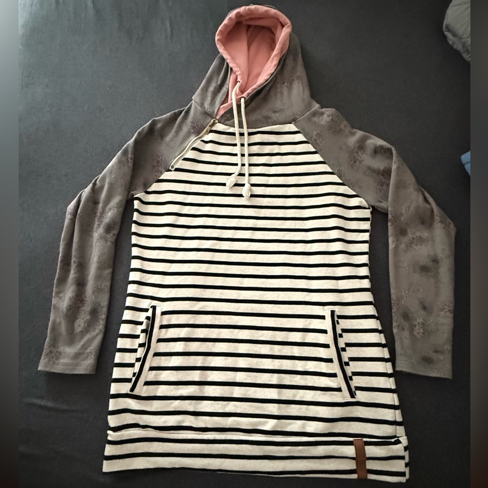 AMPERSAND AVE Striped Hoodie